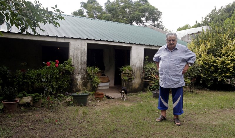 Amateka n'ibikorwa bitangaje bya Perezida José Mujica ufatwa nka Perezida w'umukene kurusha abandi babayeho mu mateka y'isi